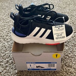 NWT Boys Adidas Tennis Shoes